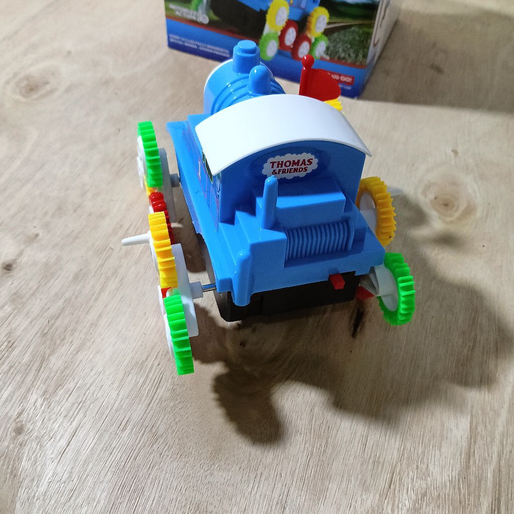 Mainan Anak Kereta Api Mobil Stunt Tomase Jungkir Balik Lucu Tiga Roda