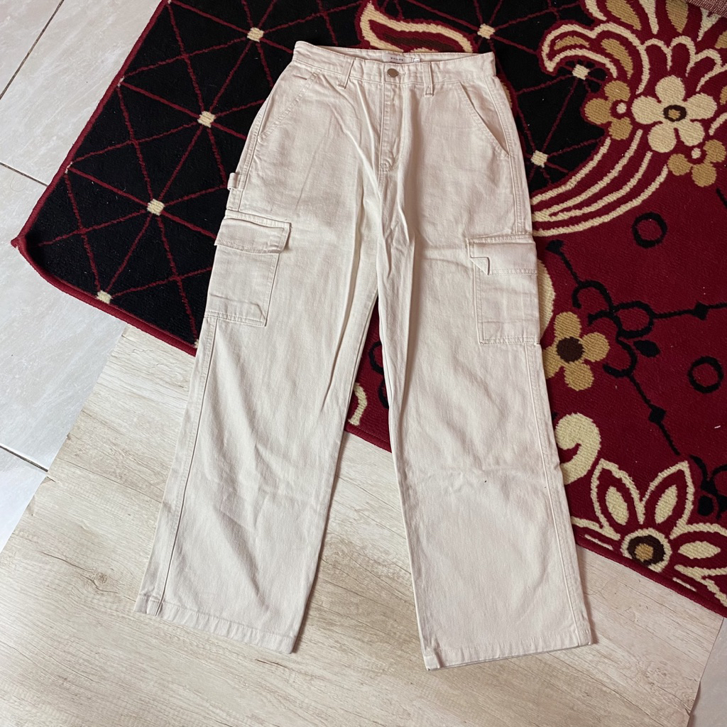 Wonlog Cargo Pants Baggy Putih Tulang Unisex - GOOD CONDITION ORIGINAL