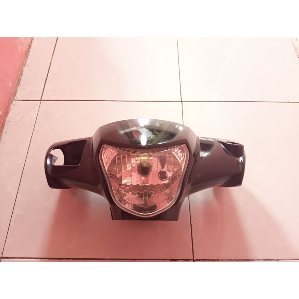 batok Suzuki smash titan atau batok titan atau reflektor smash titan atau headlamp smash titan atau 