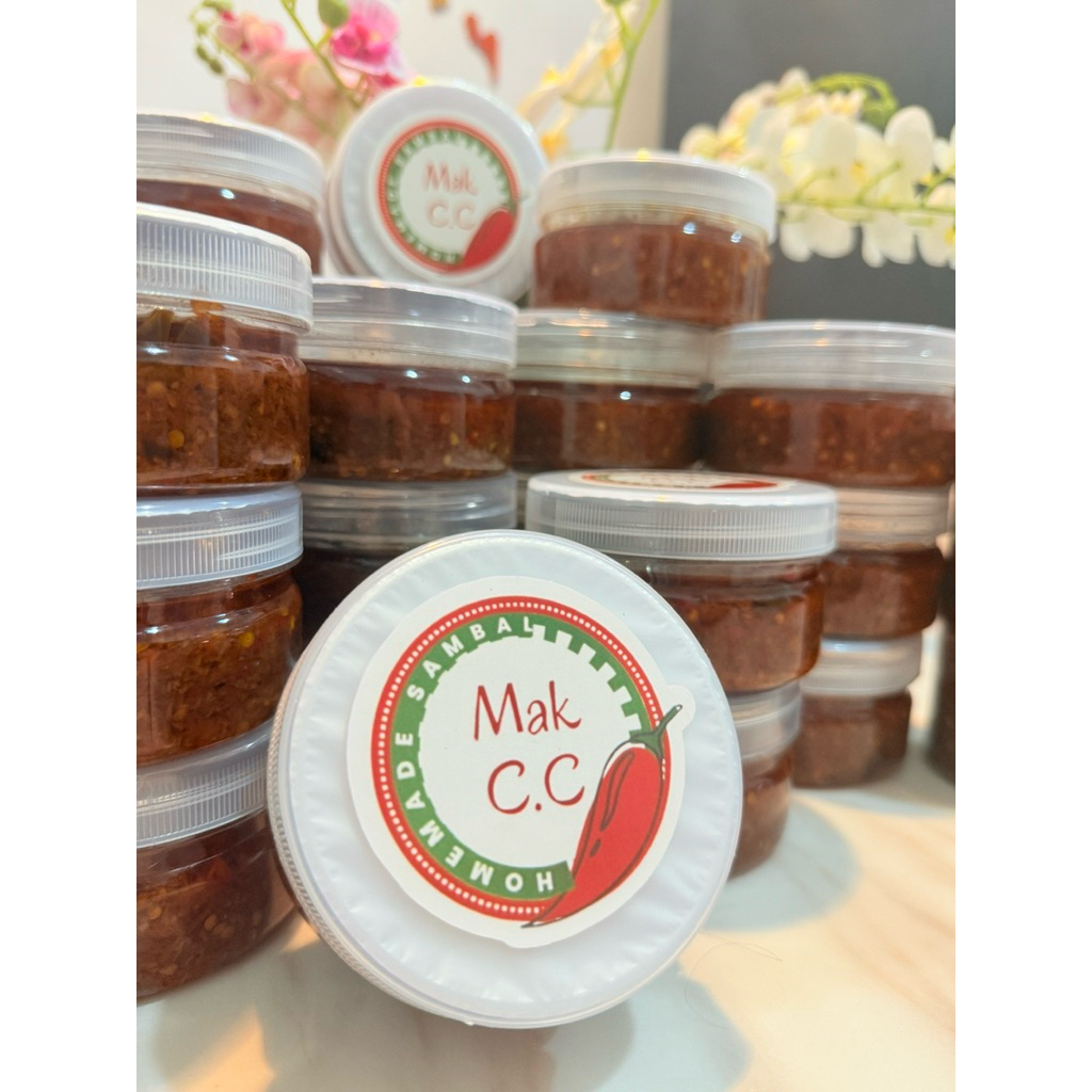 

sambal cakalang 800gram