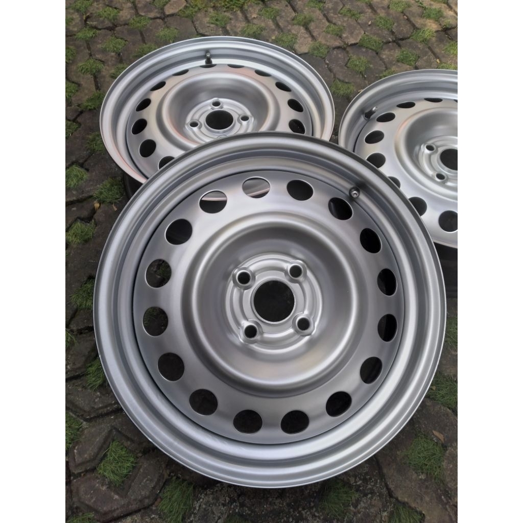 velg mobil/velg kaleng ring 16