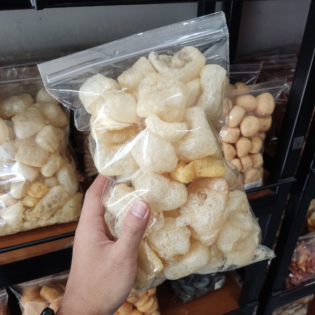 

Cemilan Kerupuk Kulit Sapi Asli Gurih 100gr