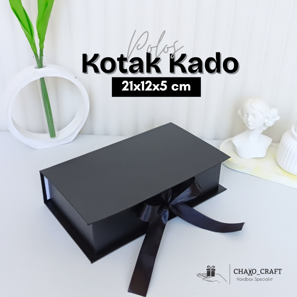 

Kotak Kado / Gift Box / Box Hampers Polos 21x12x5 cm