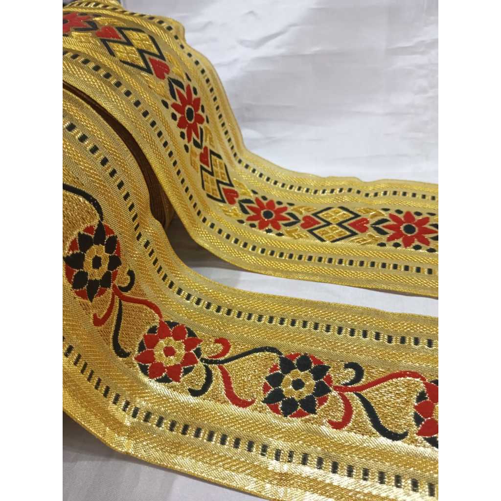 [Rol] Tepi India Mas Lebar 9cm/Renda Tepi/Renda Pinggiran Kain/Tepi Saput isi 18 Yard