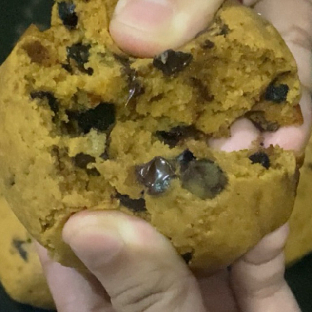 

Classic chocolate chips soft cookies