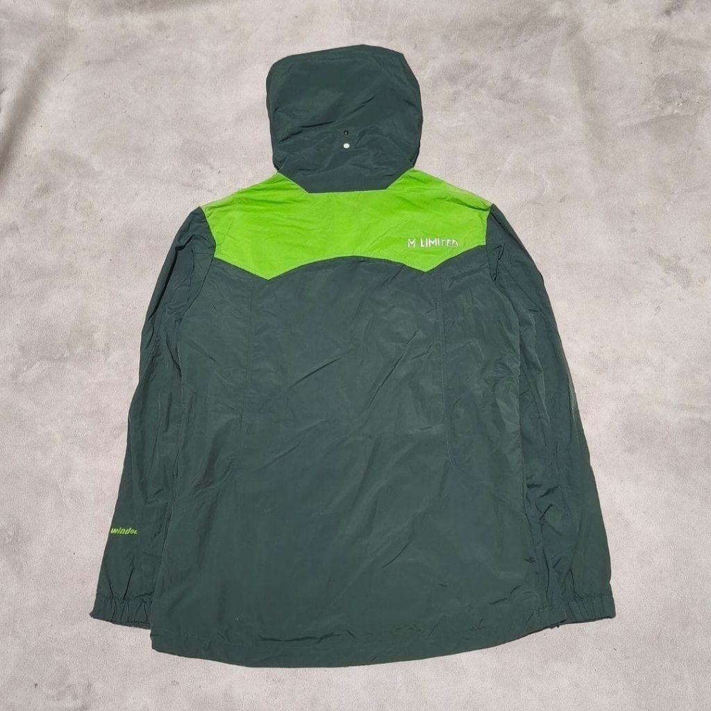 Jaket windbreaker pria mlimited hijau