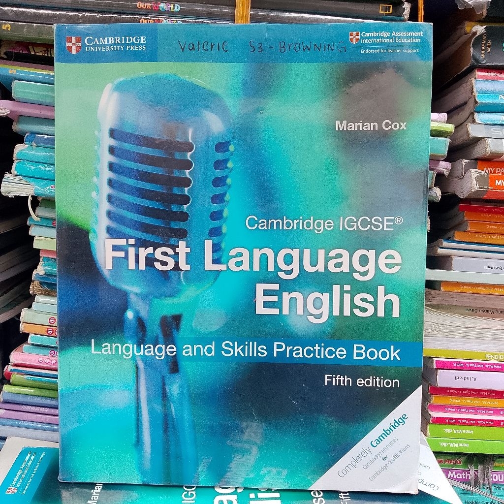 Cambridge IGCSE First Language English Practice Book