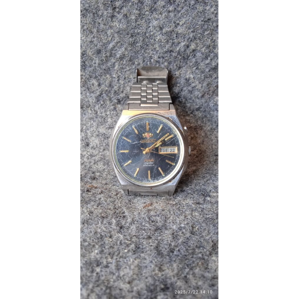 Jam pria otomatis orient japan nyala jalan ada minus sedikit