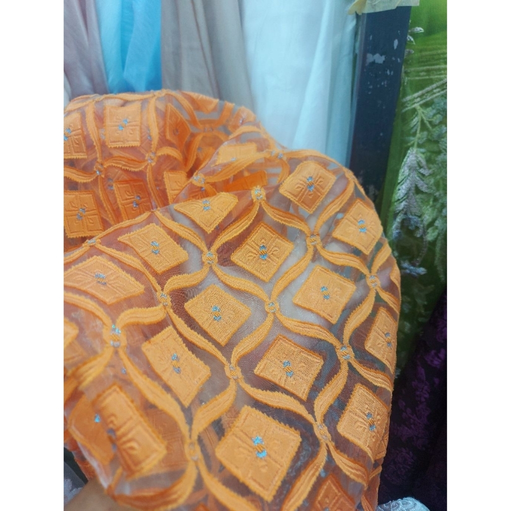 kain organza premium - kain organza kaca - kain organza original  - kain organza meteran ( tawny )