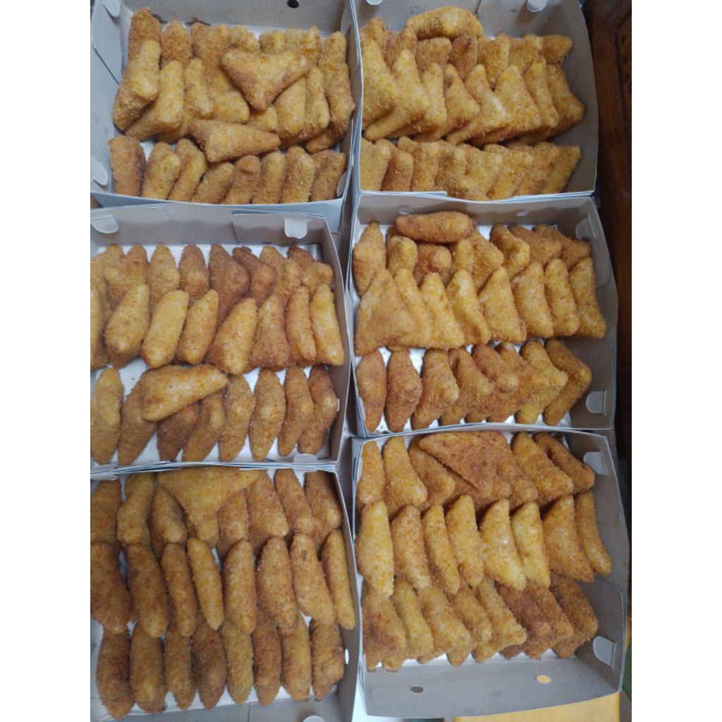 

Aneka kue, sosis solo, cireng, Risol mayo, Risol kentang