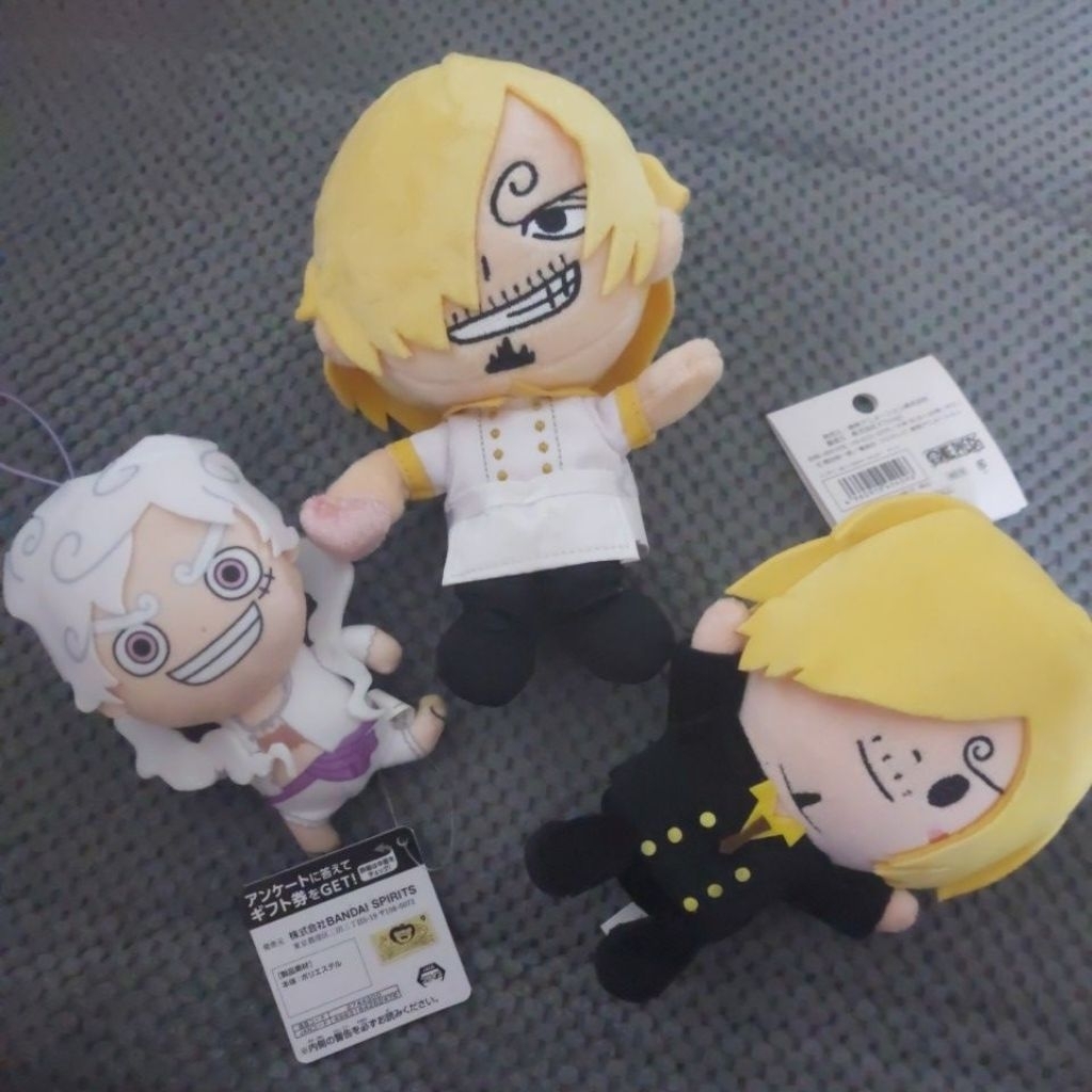 (READY STOCK) (BACA DESKRIPSI) READYSTOCK OFFICIAL MUGIWARA STORE LUFFY GEAR 5TH SANJI KEYCHAIN KEYR