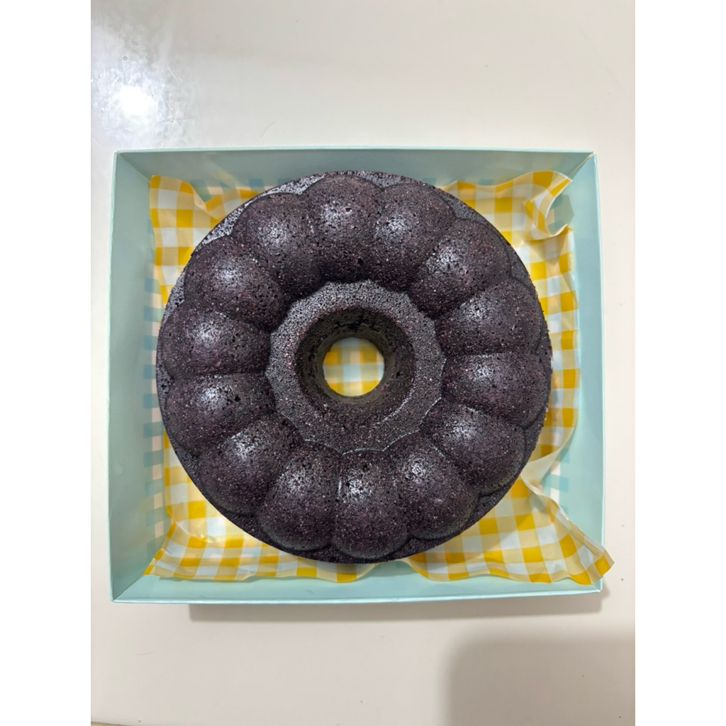 

Bolu Ketan Hitam Keju Lumer