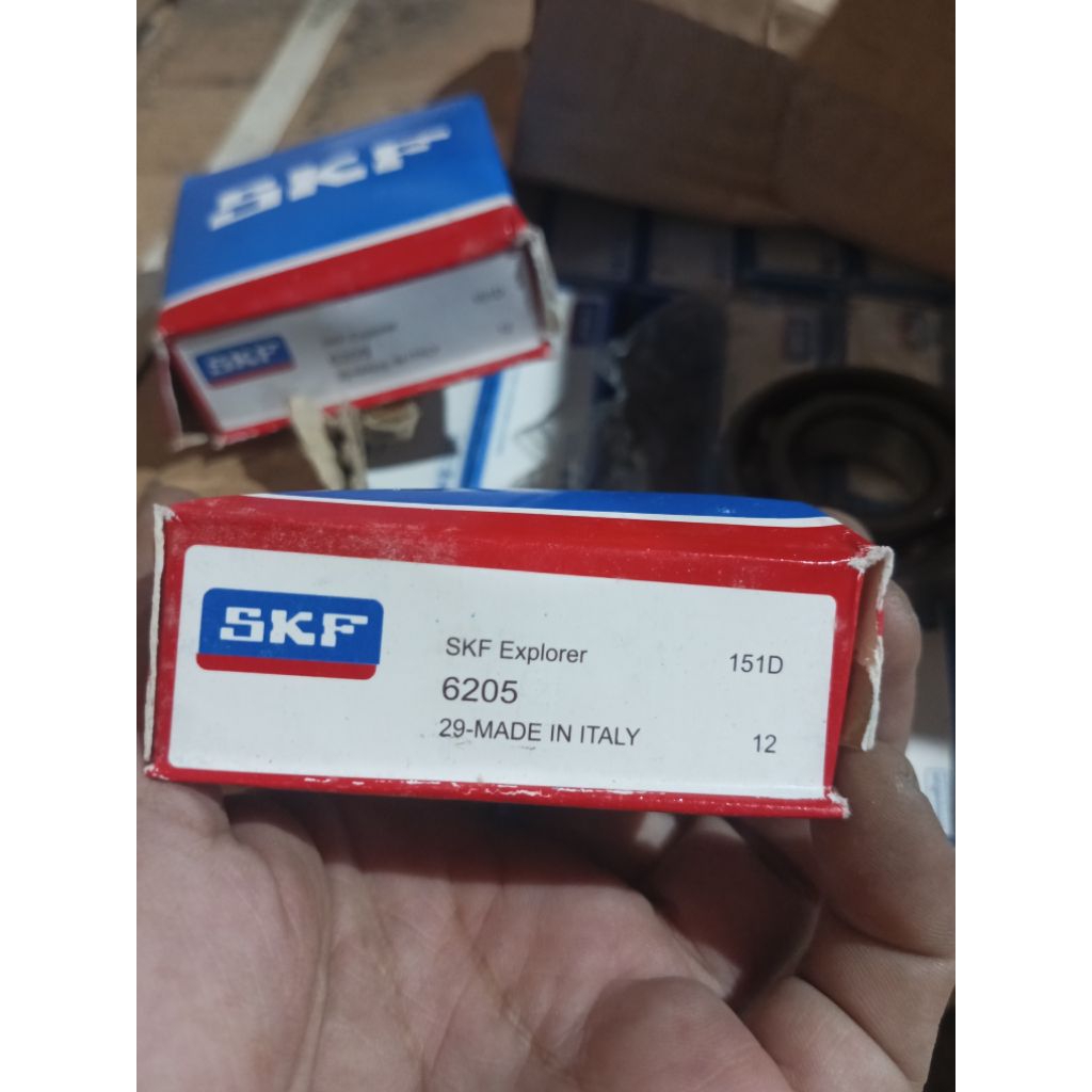 bearing/laher roda 6205 SKF italy