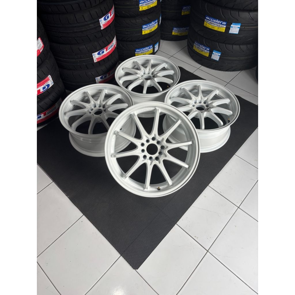 velg seken ce28 18x8 in et 40 pcd 5x100/114.3