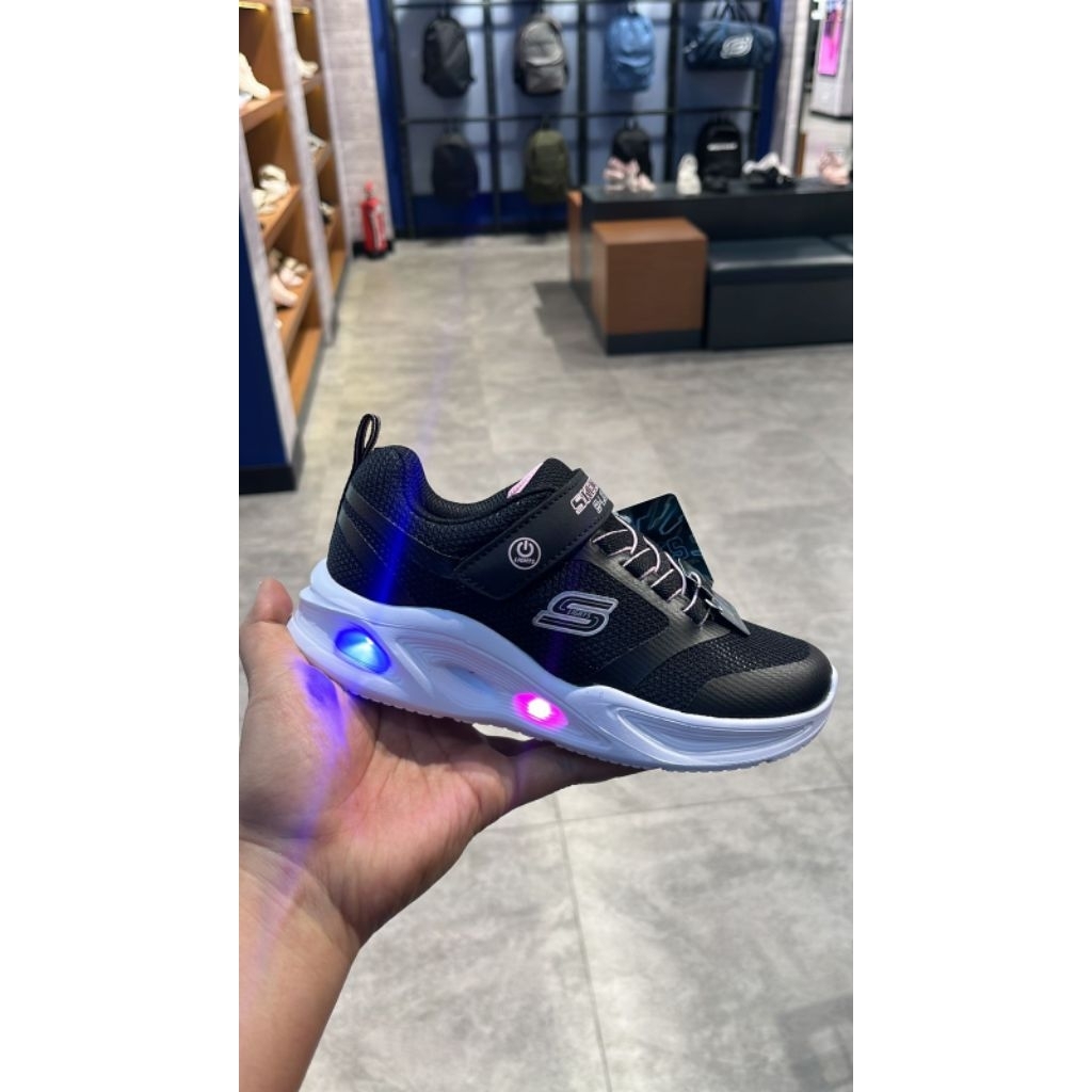  Best seller  Skechers light for kids original