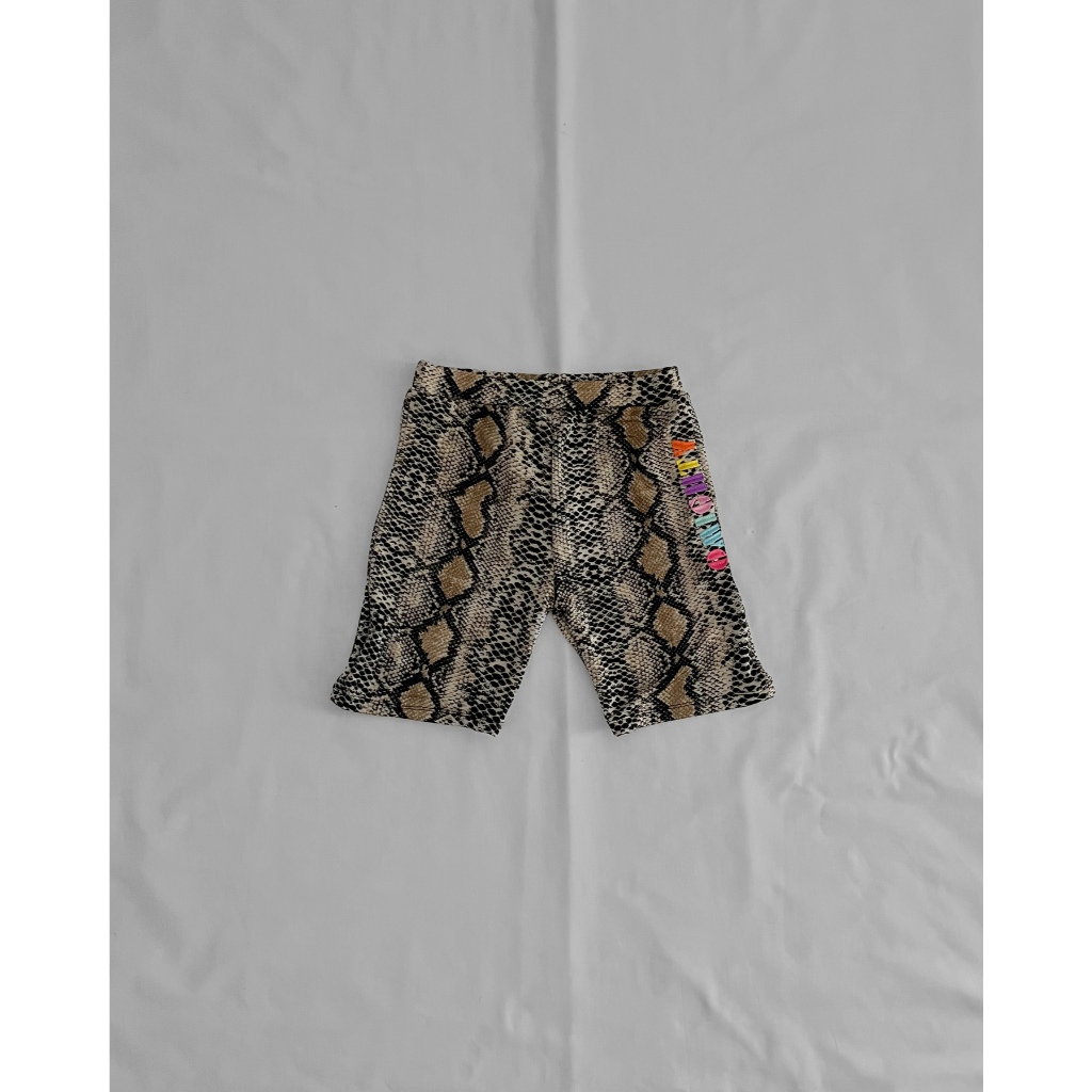 snake pattern omighty biker shorts