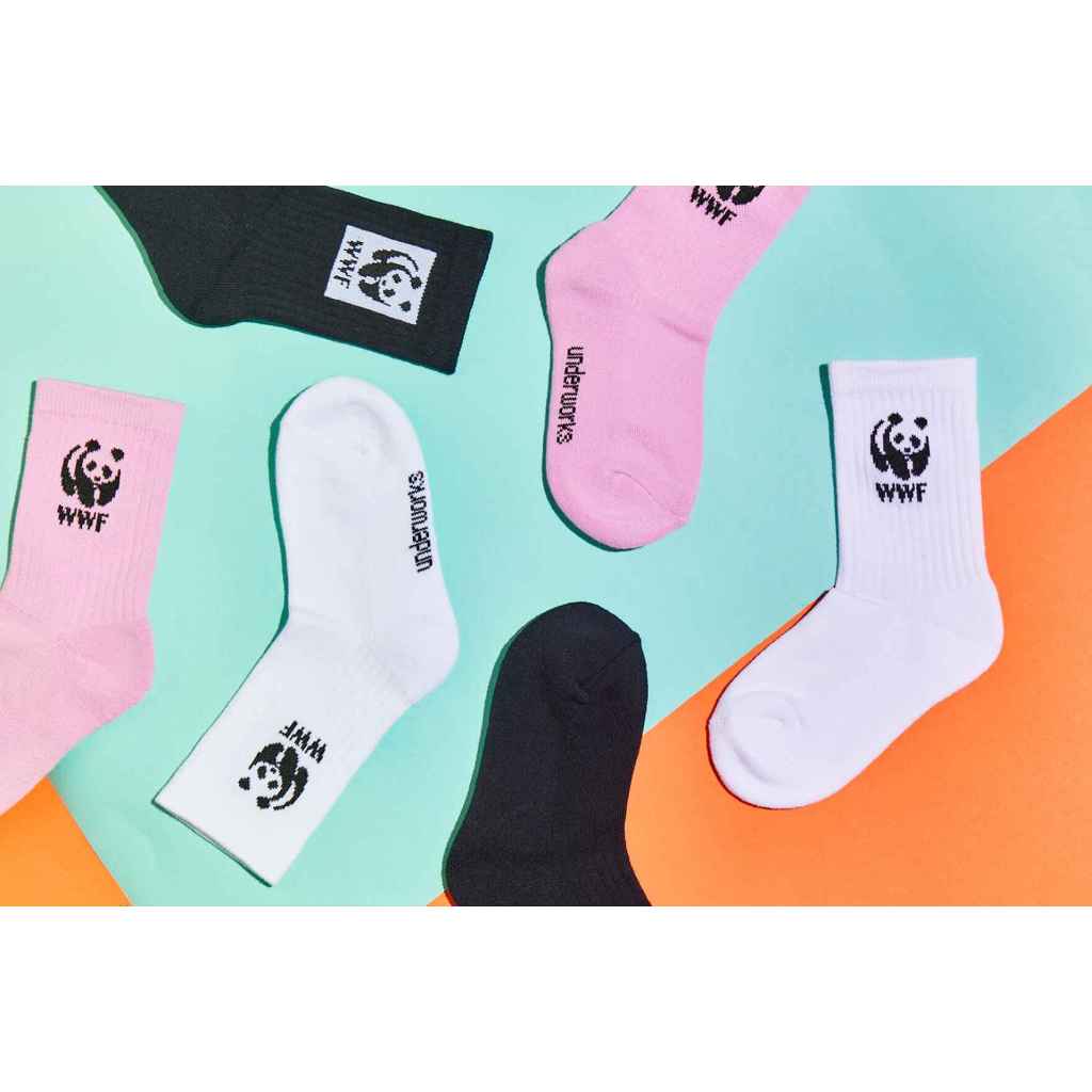 Kaos Kaki pendek motif WWF