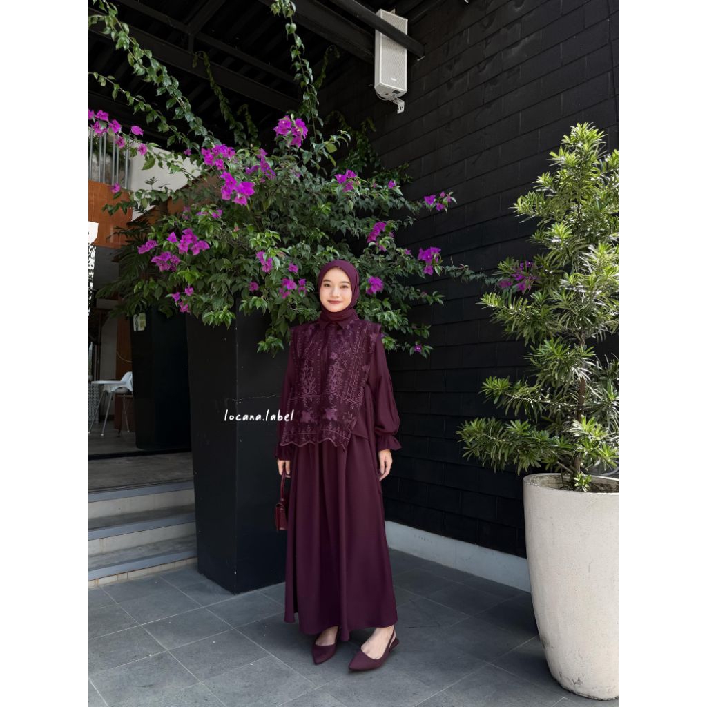 QUINZY SET ORI LOCANA LABEL