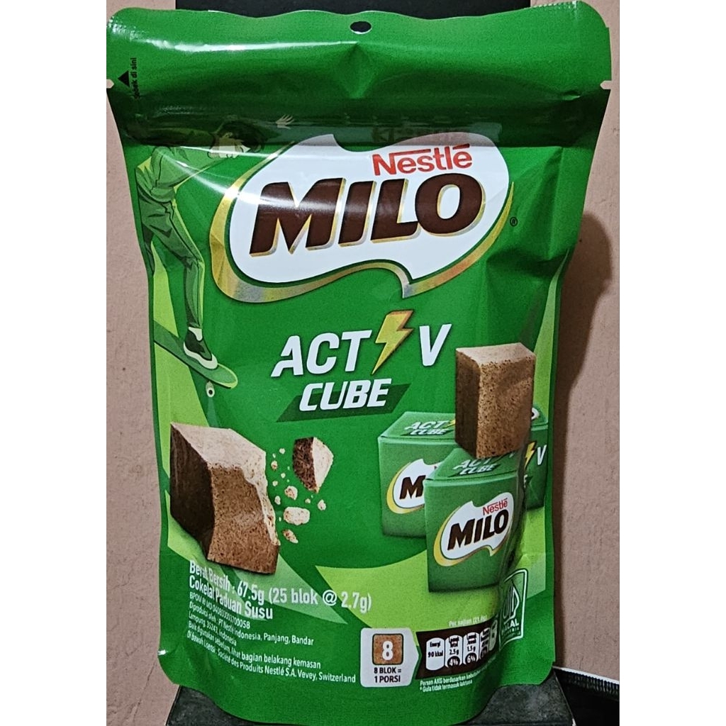 

Milo Activ Cube 67.5g Pouch (isi 25 blok) - Permen Coklat Bentuk Kubus