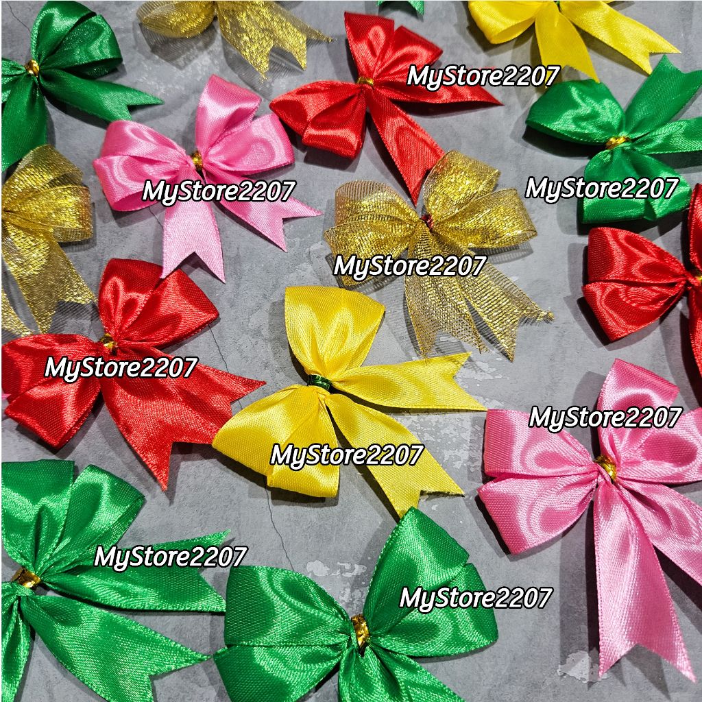 

PITA SATIN JADI SIAP PAKAI ukuran 7x7cm (7x7) cm (untuk Bingkisan, Kado, Hiasan, Hampers)