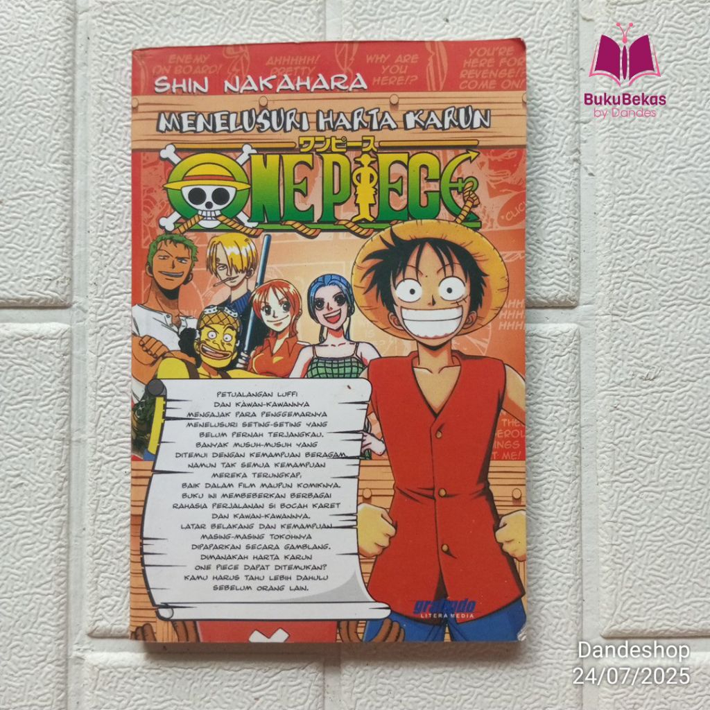 Menelusuri Harta Karun One Piece - Buku