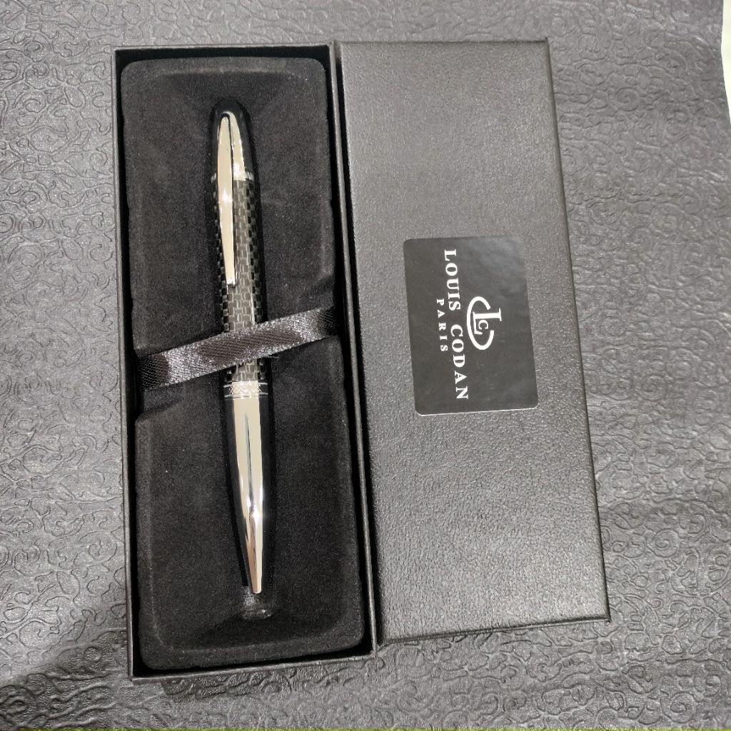 

Louis codan Motif carbon fiber Bolpoint