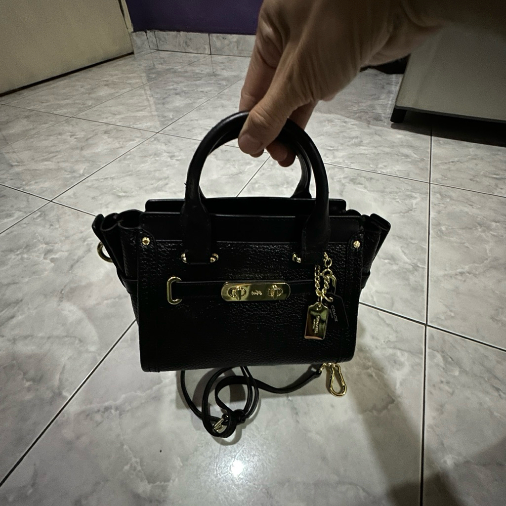 C0ach mini swagger 20 preloved