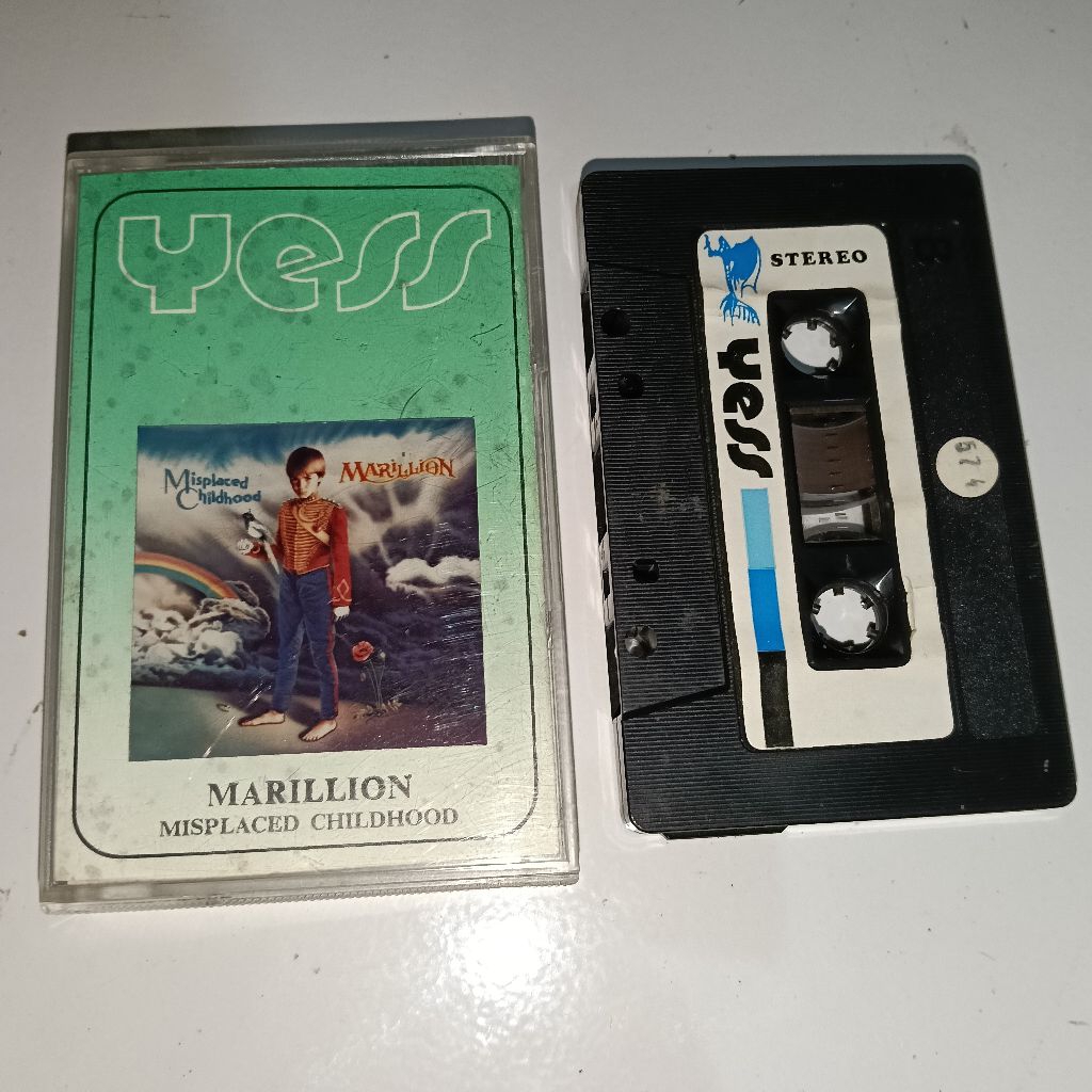 KASET PITA MARILLION - MISPLACED CHILDHOOD
