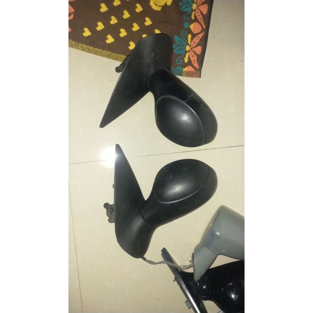 spion mobil Peugeot 206 original copotan kaca masih bawaan