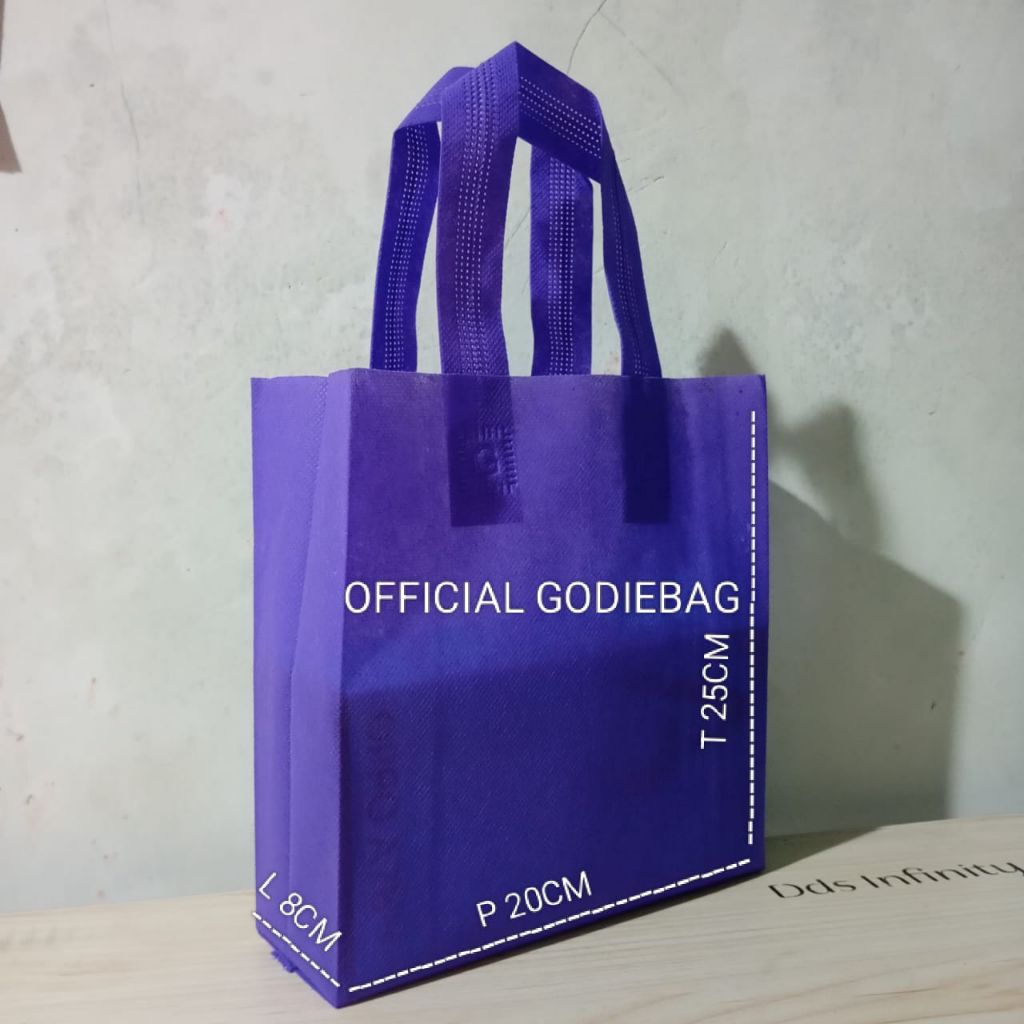 

tas GODIEE BAG tali 20x25 (isi 12 pcs)