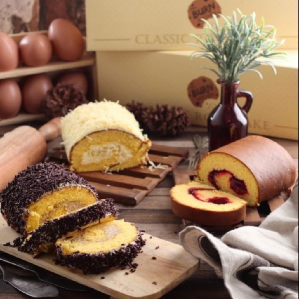 

Bolu Gulung Tiga Rasa