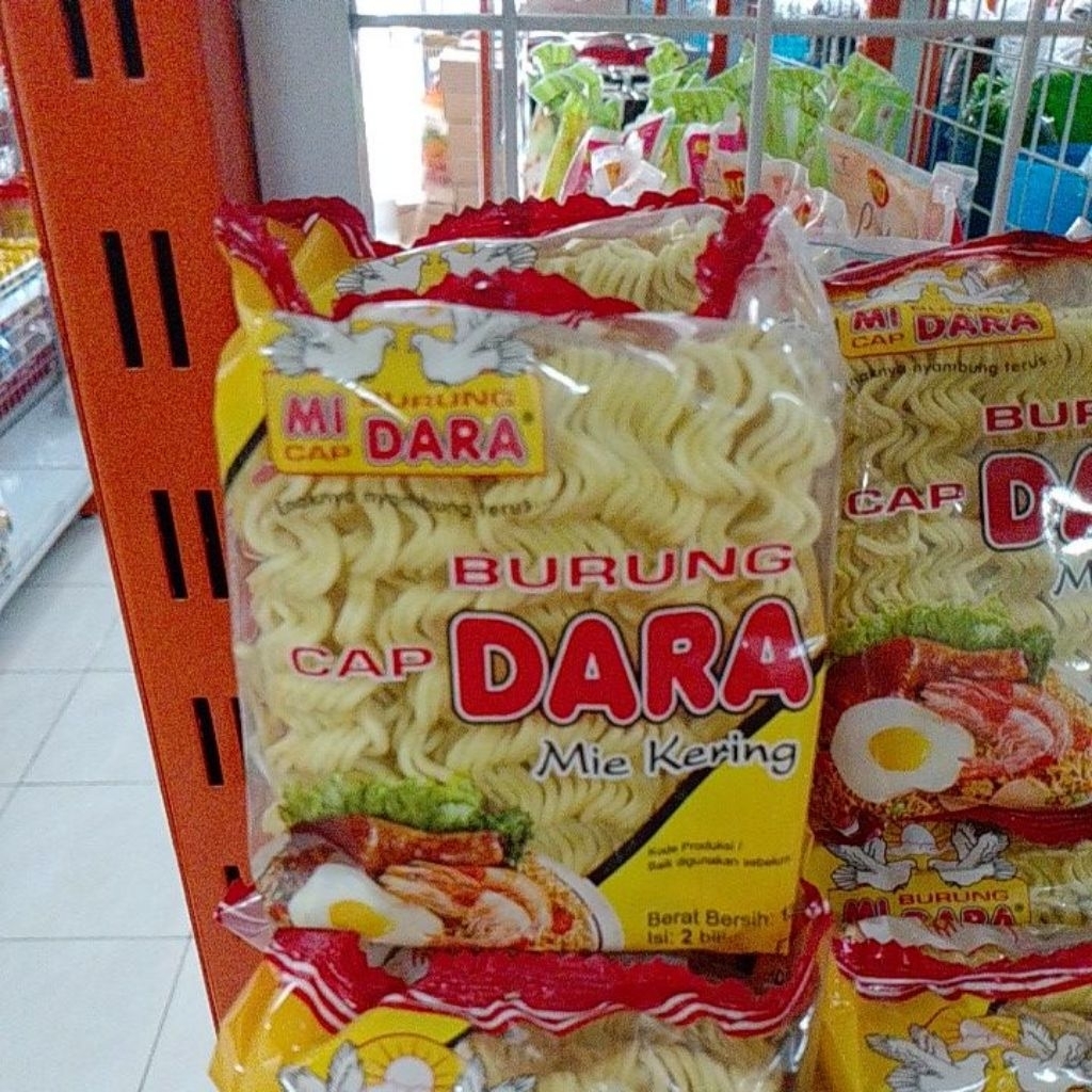 

Mi telur burung dara kecil 131 gram bakso mie goreng rebus