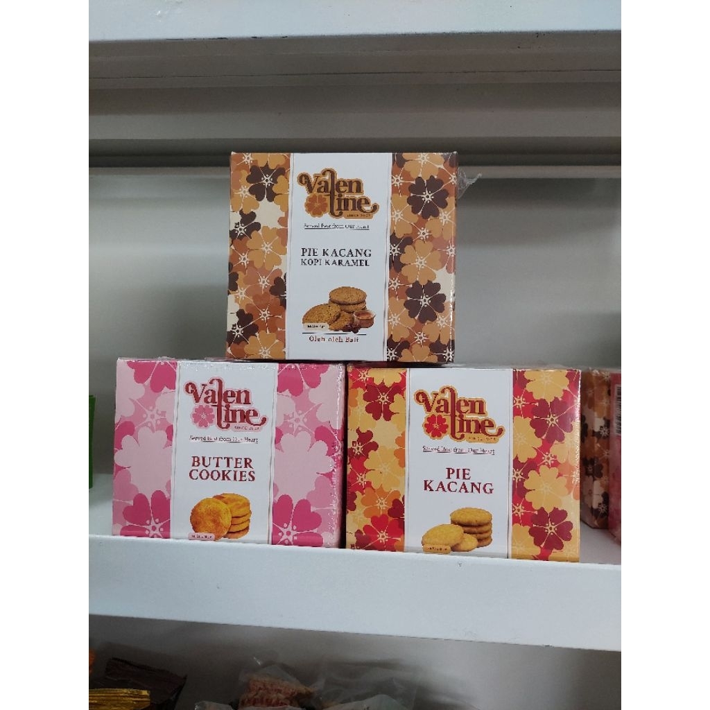 

Pie Valentine isi 20pcs | Butter Cookies Valentine | Pie Kacang Valentine