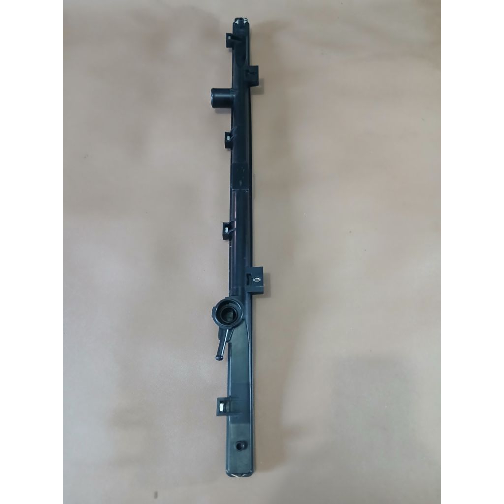 UPPERTANK RADIATOR/ACCORD 2008
