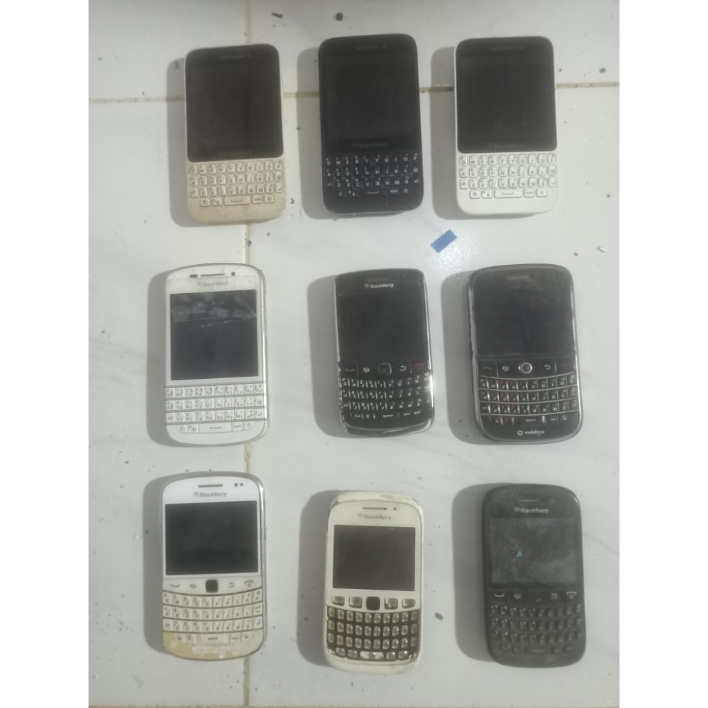 9 unit HP Blackberry Rusak Bahan Kanibalan atau Lebur