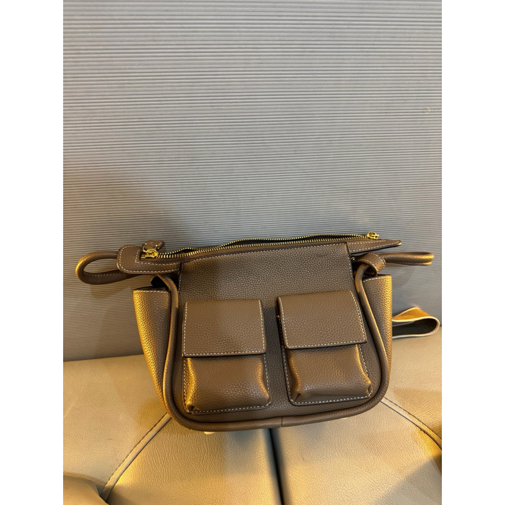 Little Bunny Brick Leather Taupe