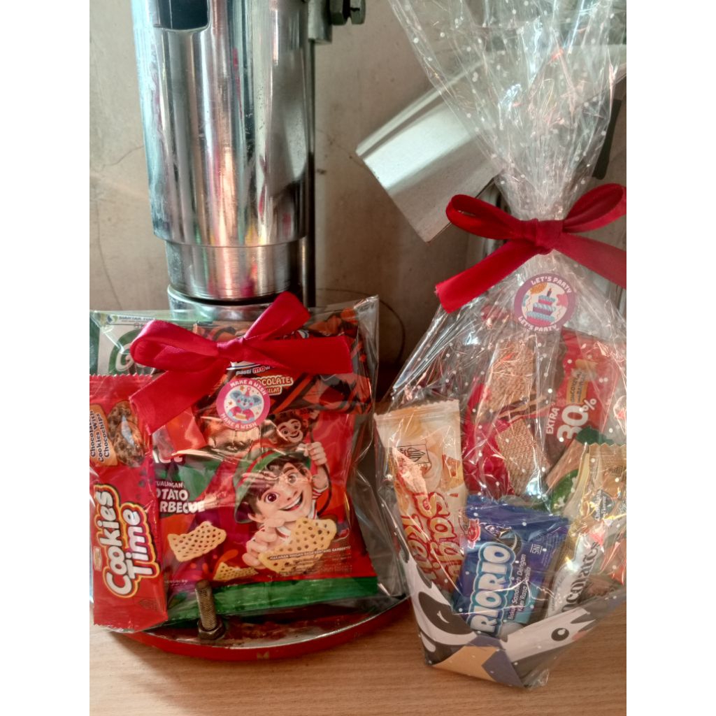 

mini gift Snack ulang tahun termurah/mini hampers