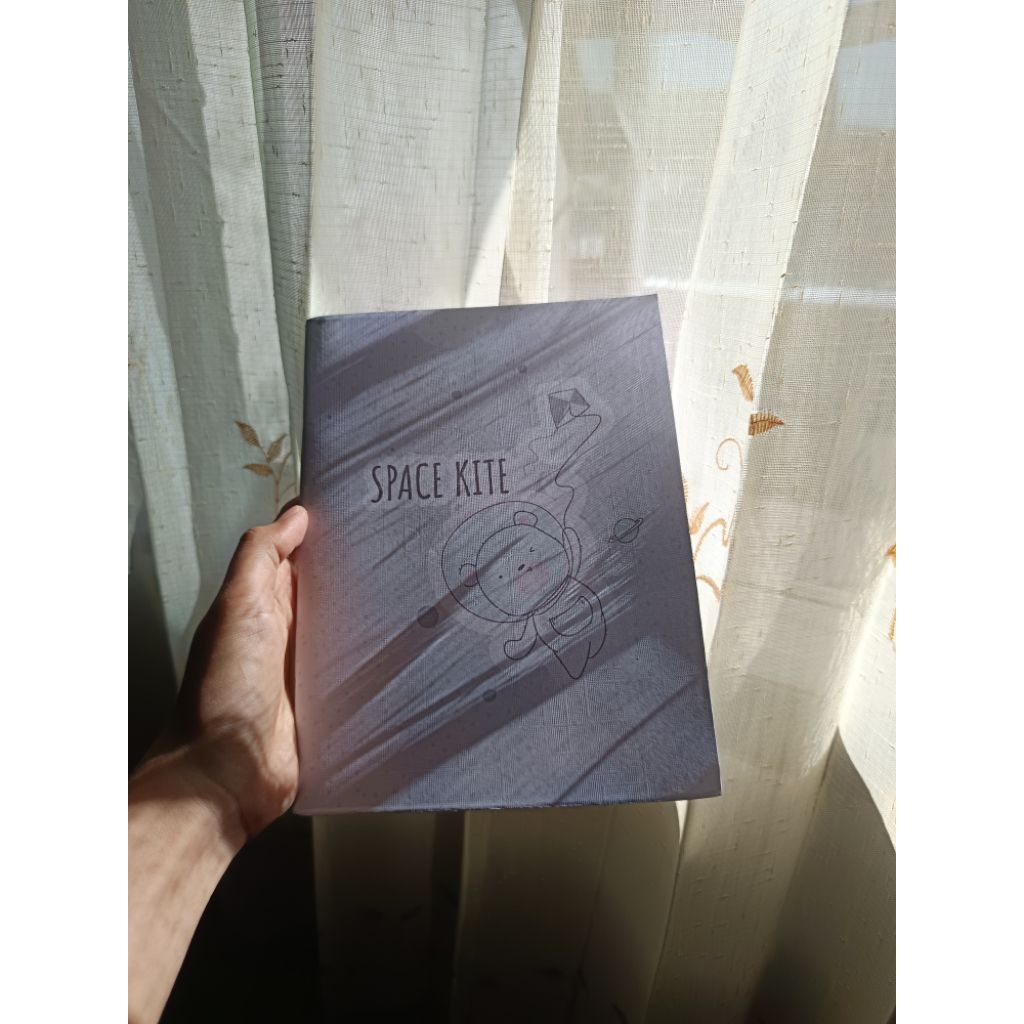 

BUKU TULIS PENDEK (1 PACK)