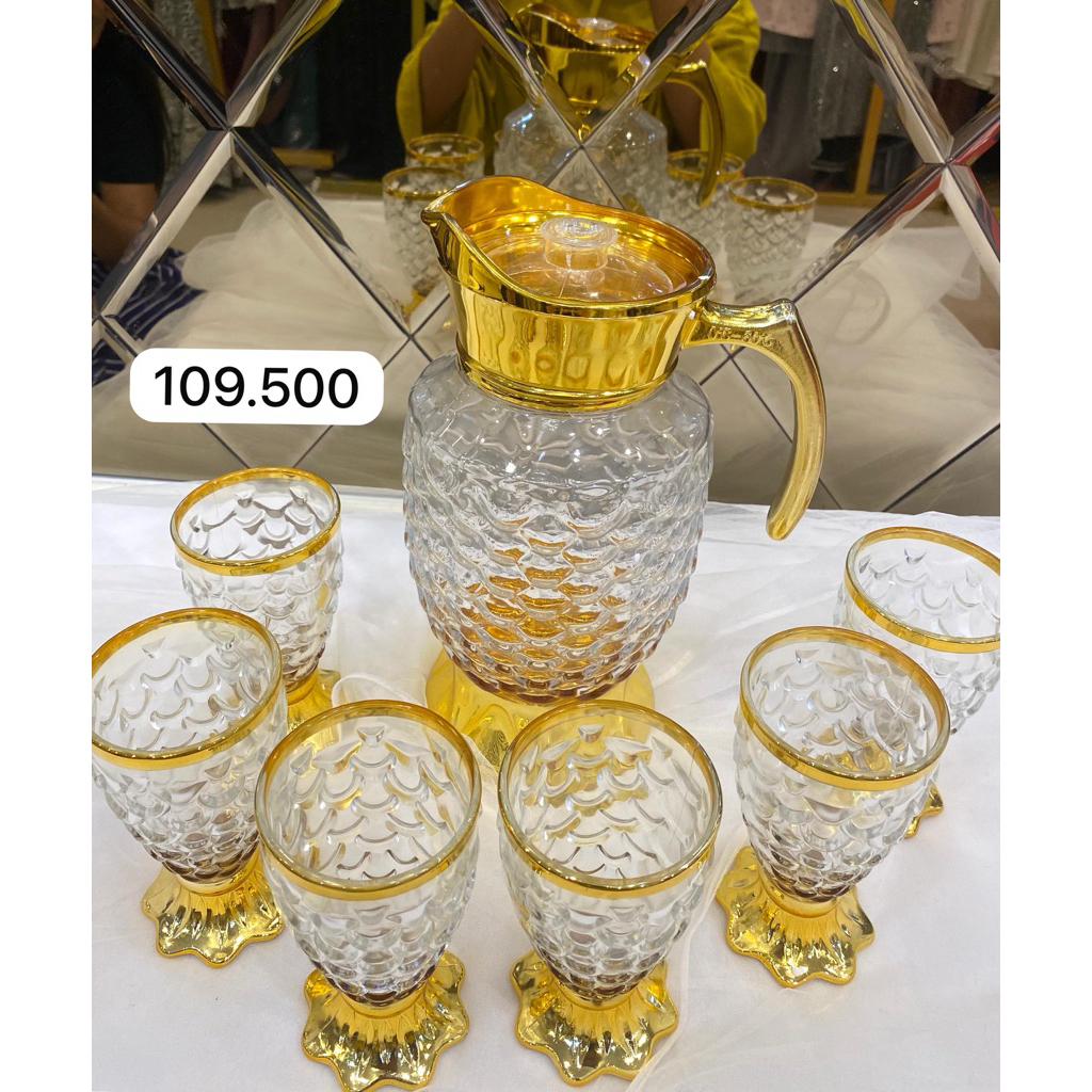 satu set teko +6pcs gelas elegant