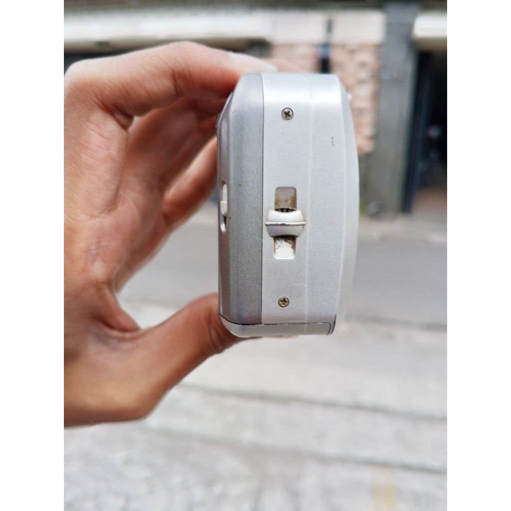 kamera pocket analog merek brica