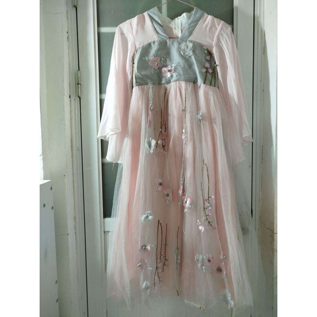 Preloved dress hanfu