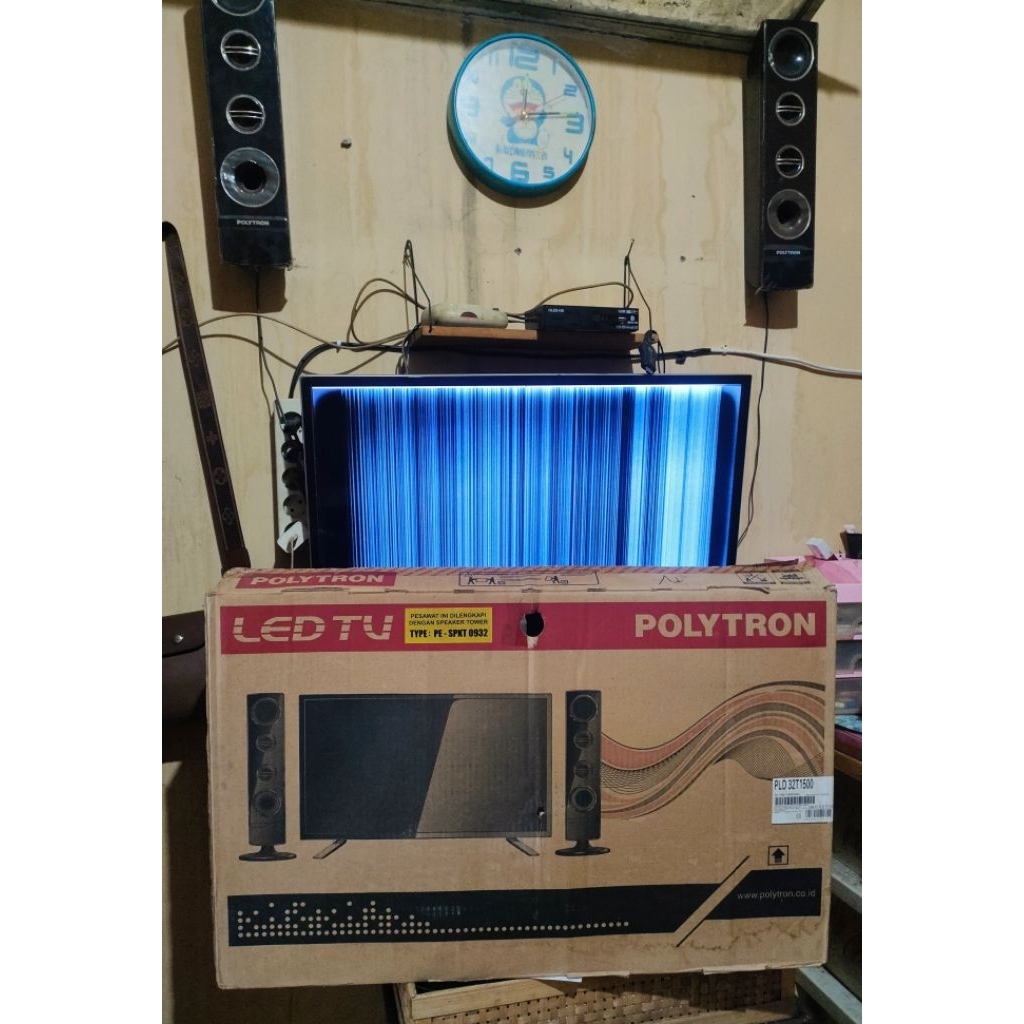 tv led polytron 32 in