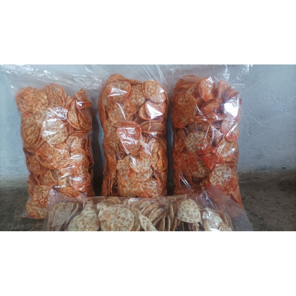 

keripik tempe sagu rasa original dan balado