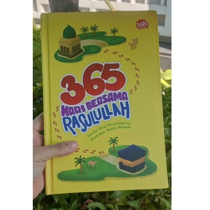 PRELOVED 365 Hari Bersama Rasulullah | Mizan