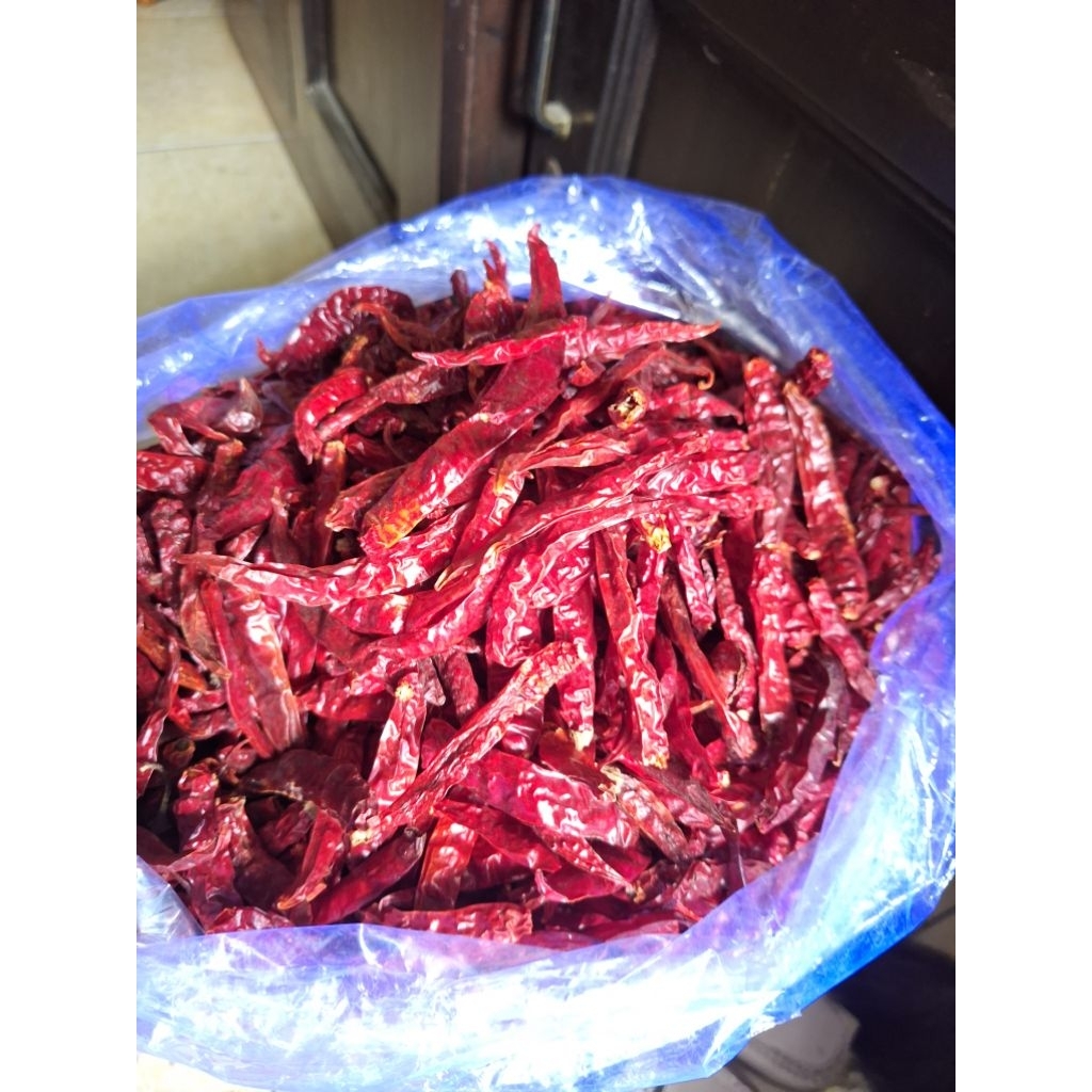 

CABE KERING IMPOR SUPER PEDAS/EXTRA PEDAS 1 KG | CABAI KERING | CABE MERAH KERING | CABE KERITING KERING 1 KG
