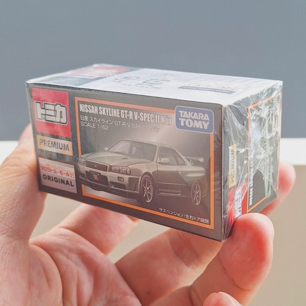 Tomica premium Nissan Skyline GT-R V spec II nur diecast GTR R34
