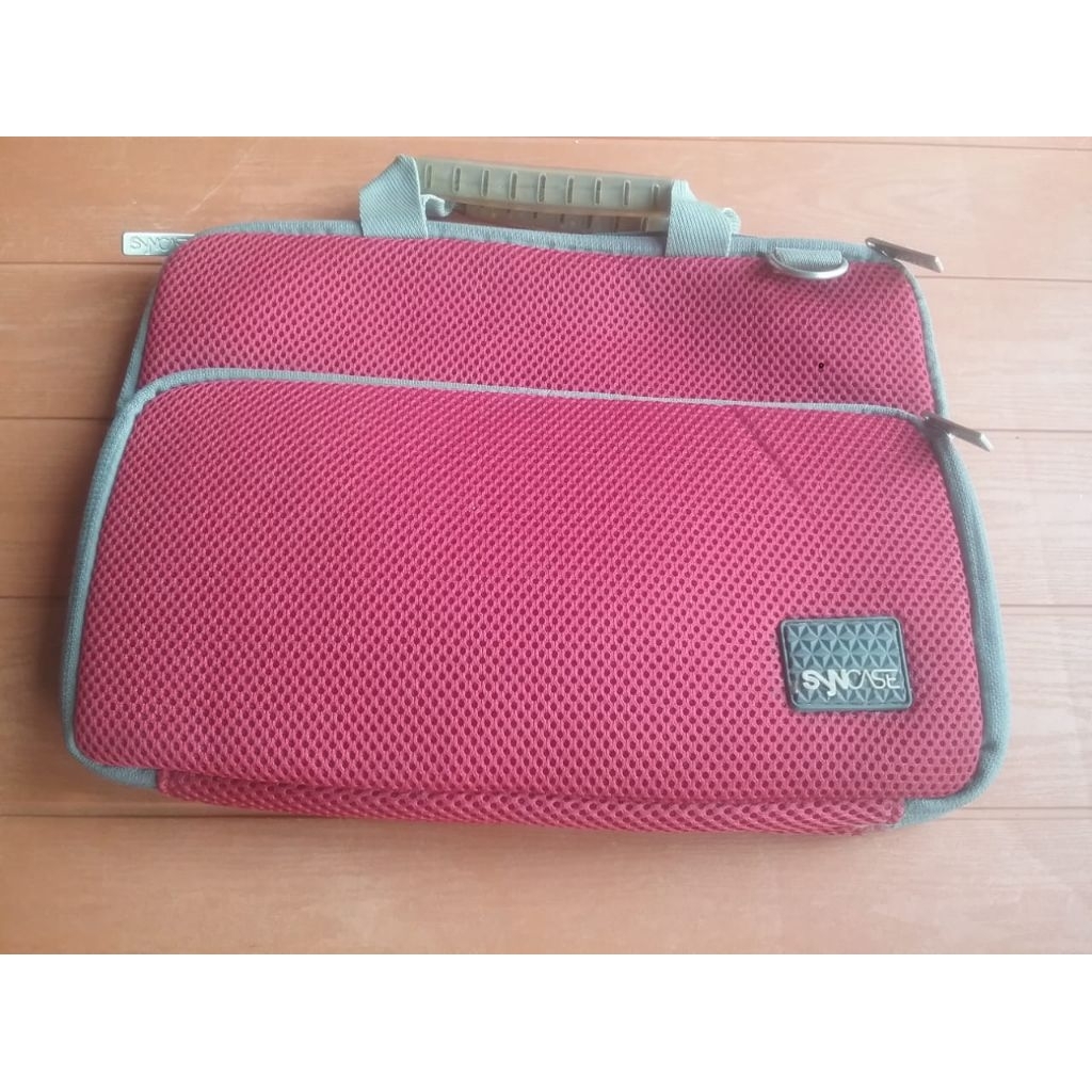 Tas Laptop Kecil merek SYNCASE