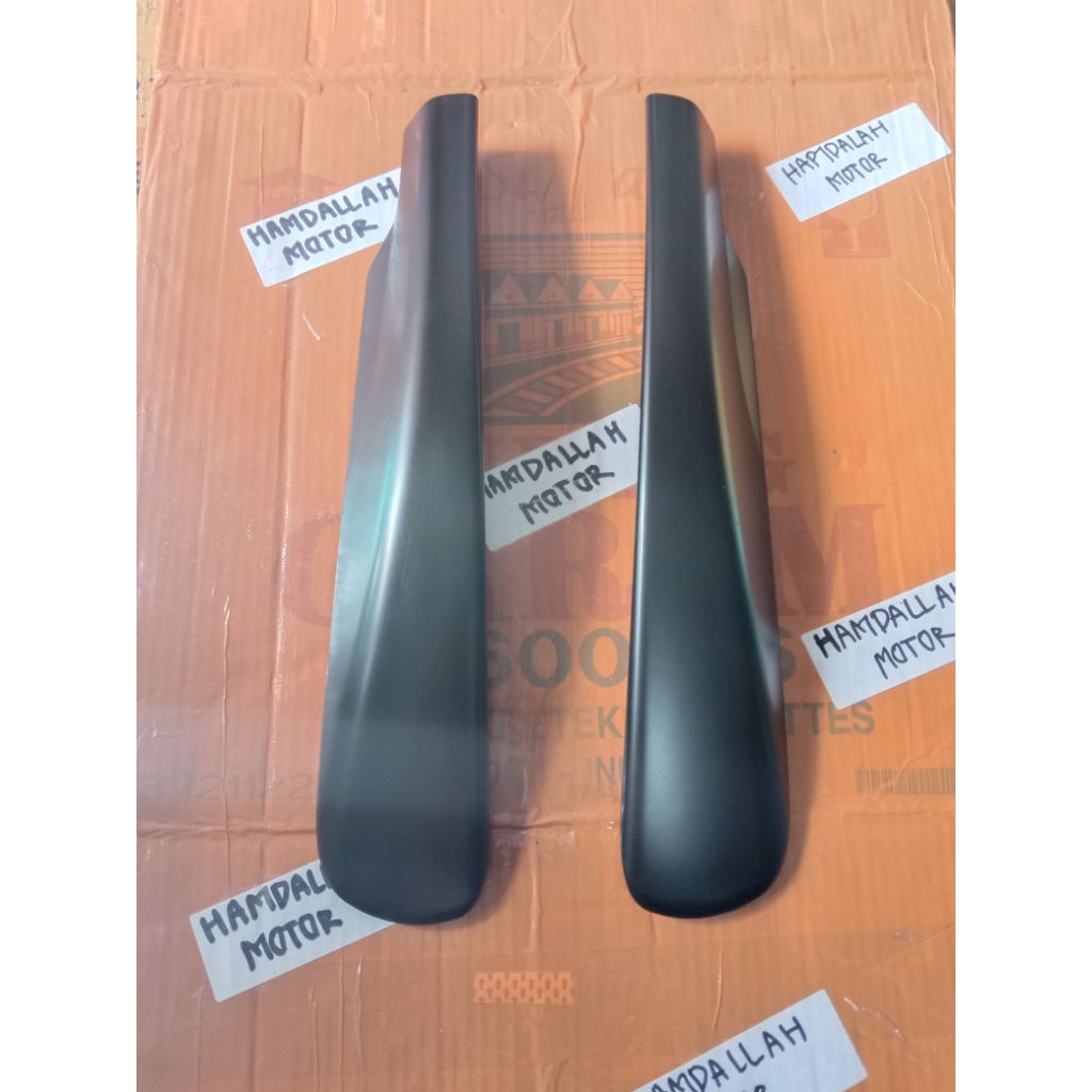 cover tutup roof rack roof rail hitam depan Mitsubishi Xpander cross original harga satuan