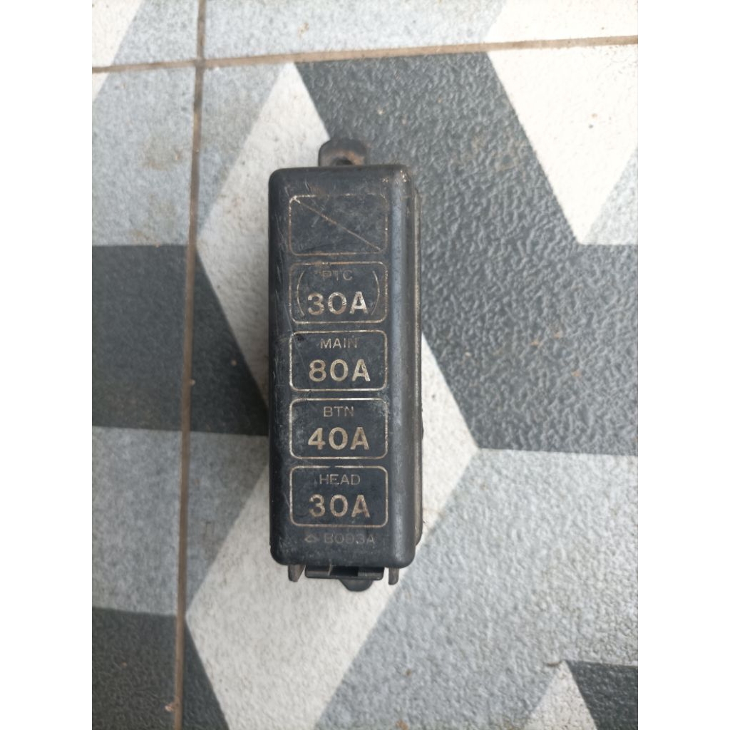 fuse box mazda sekring mazda 323 elite trendy