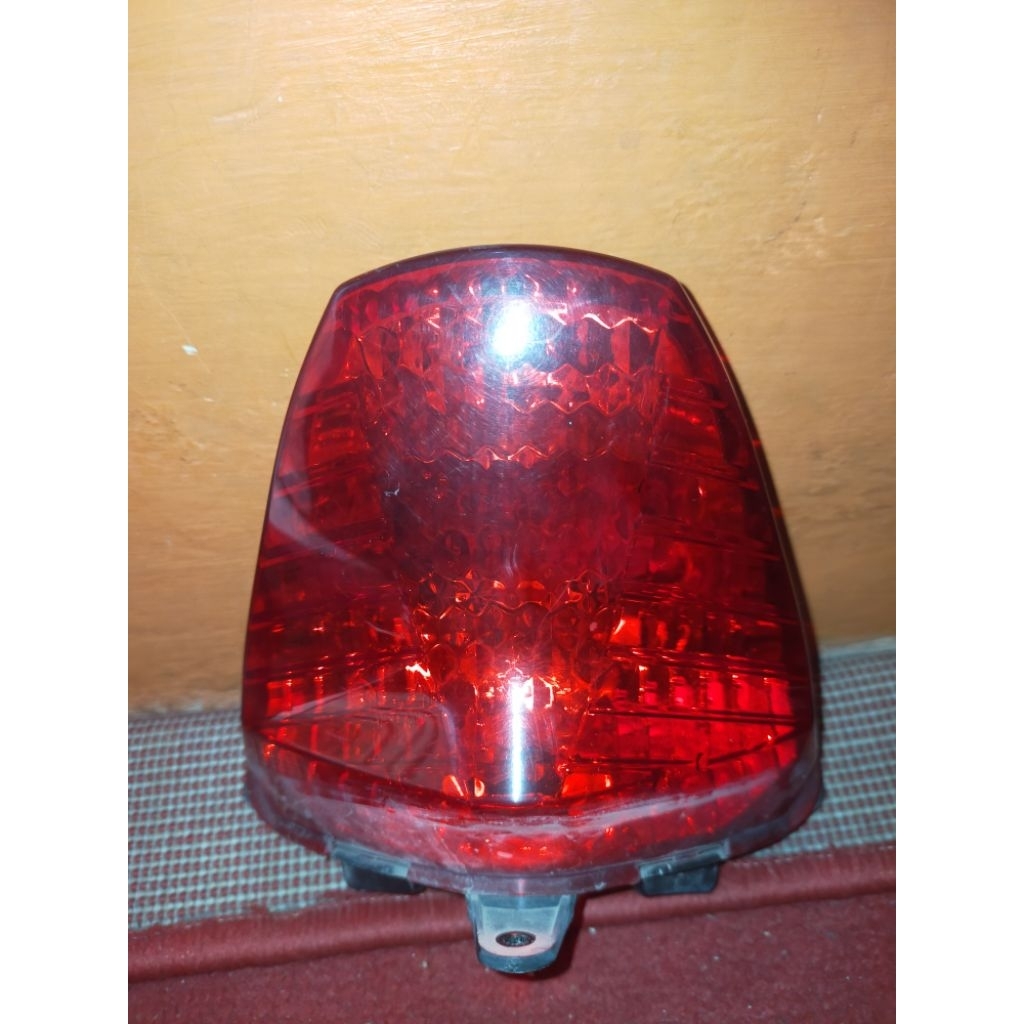 Stoplamp lampu belakang lampu rem CBR K45A original